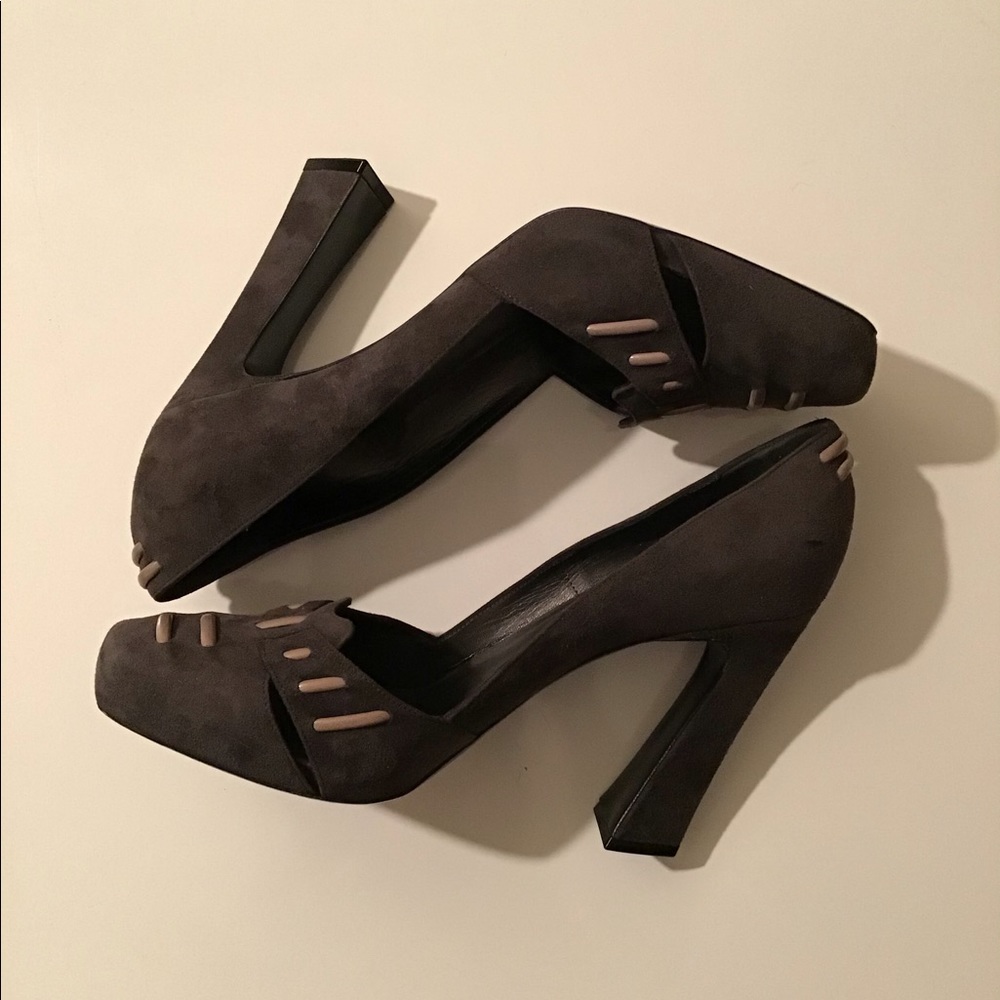 Suede Contoured Heel Pumps